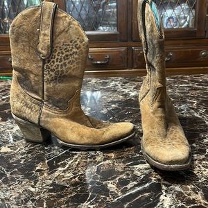 Size 9 Corral Boots